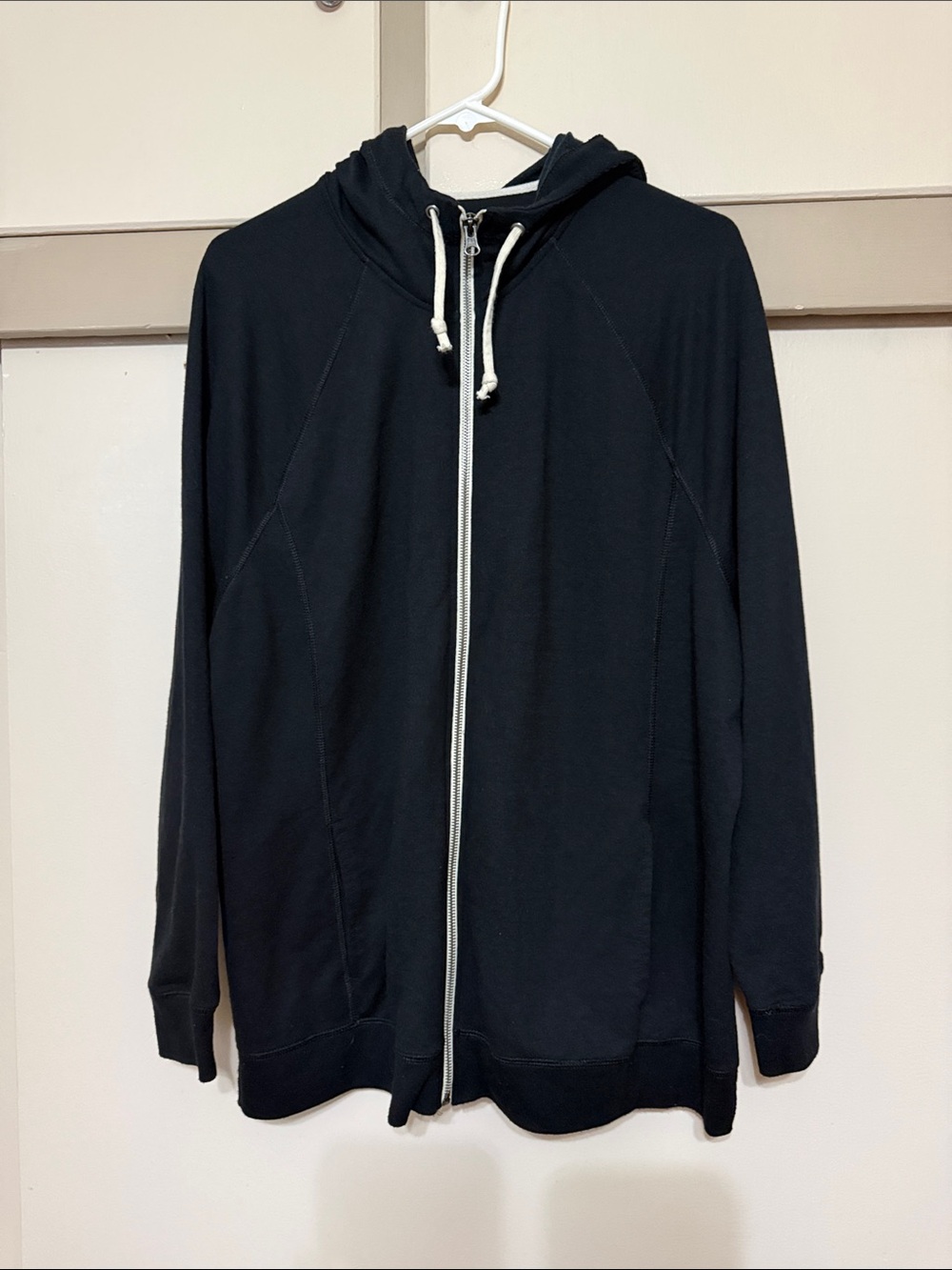 Women’s Black Zip-Up Hoodie Sweater